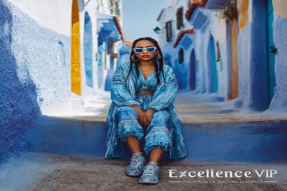 🚀 Digital Nomads, Businessmen & Influenceurs : Le nouveau profil des voyageurs 2025 qui booste la demande de voitures premium au Maroc